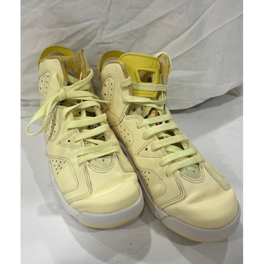 Nike Air Jordan 6 Retro GS Yellow Citron Youth Size 7 Y Athletic Shoe 543390-800